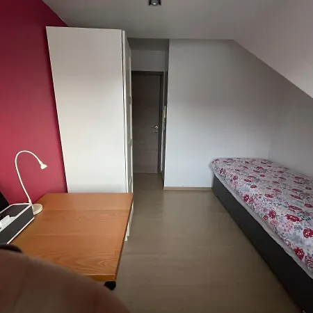 Groot-bijgaarden Center 2* Дилбек